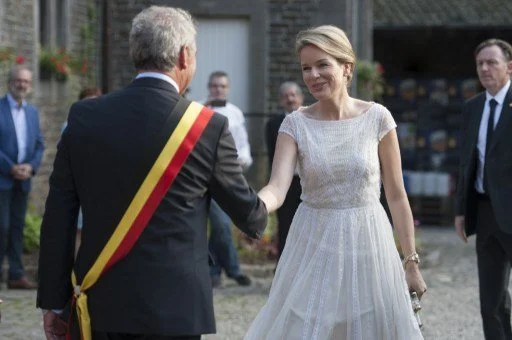 Queen Mathilde attended a concert at the Abbaye du Val-Dieu. Queen Mathilde wore Alice By Temperley London lace Dress.