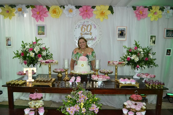 OS PARABÉNBS DE TEREZINHA MENEZES