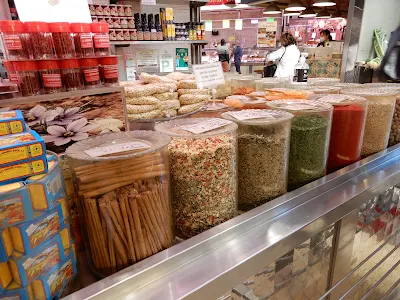 バレンシア中央市場（Mercado Central）香辛料店