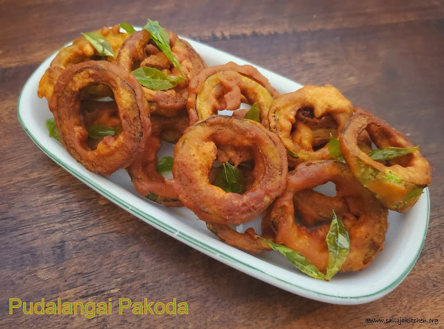 images of Snakegourd Pakora / Pudalangai Pakoda / Snake Gourd Fritters / Potlakaya Pakoda
