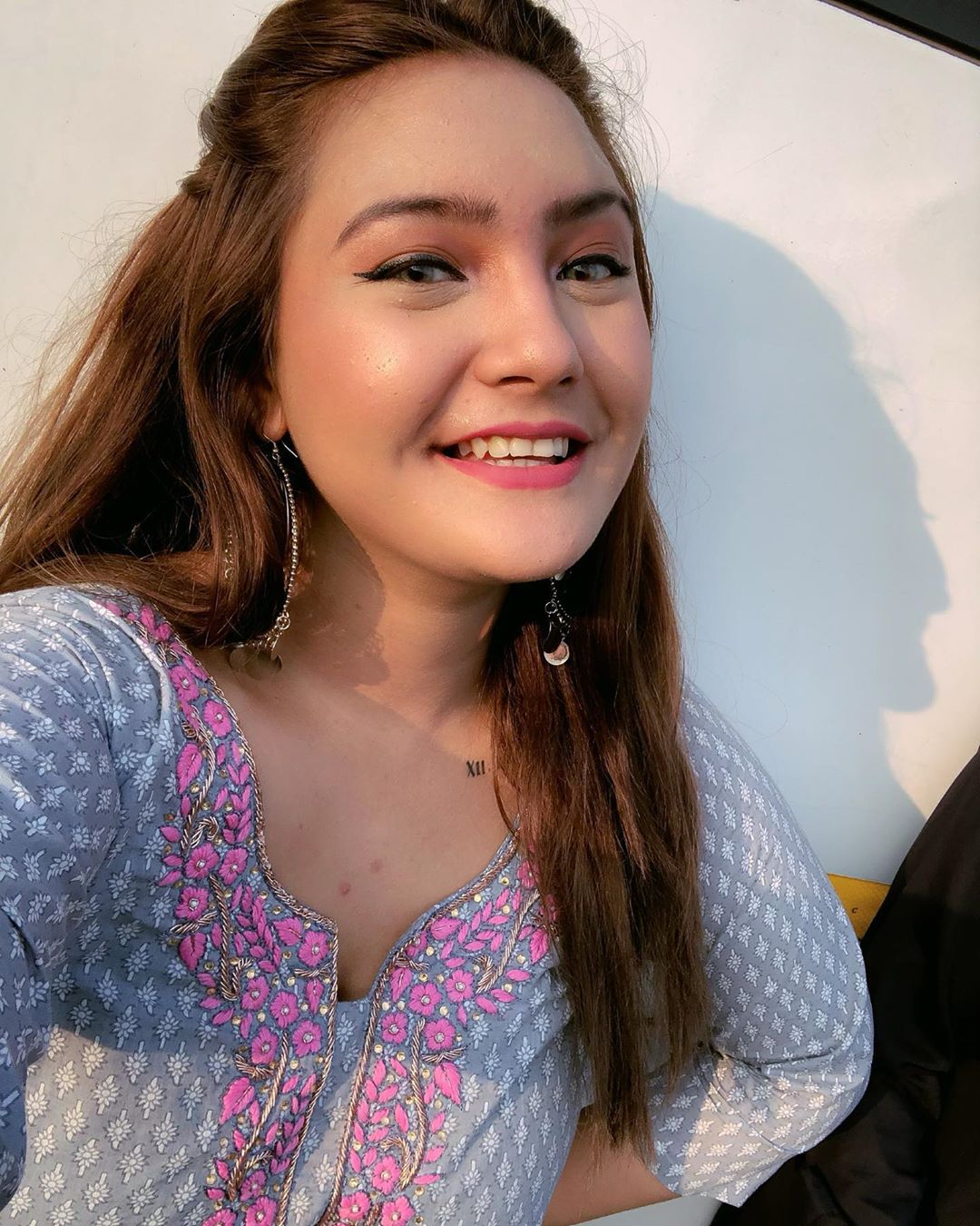 Ashika Bhatia Biography, Age, Boyfriend, Lifestyle Hot and Sexy Photos