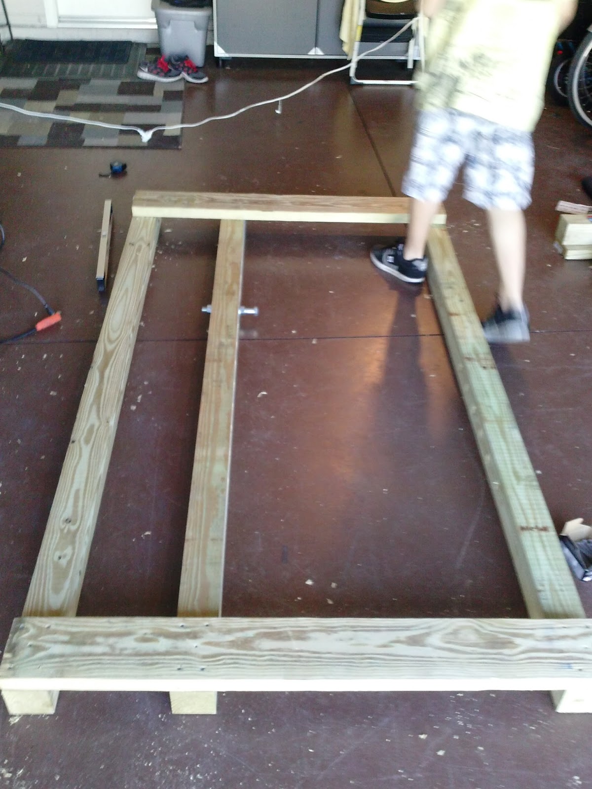 Building Your Homemade Wooden Power Rack, Step by Step | Homemade ...