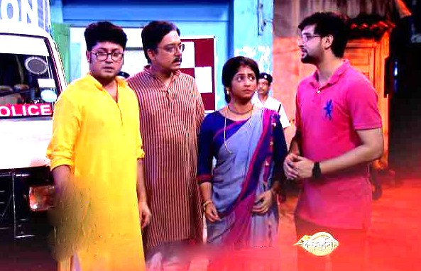 Krishnakoli 27 September 2020 Spoiler Choudhury family members rushed to the prison