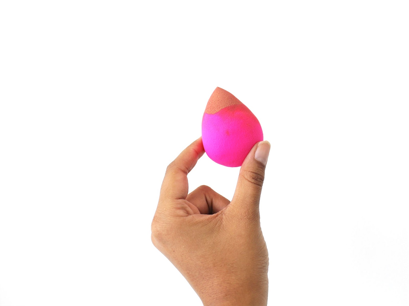 neutrogena-strongfoundation