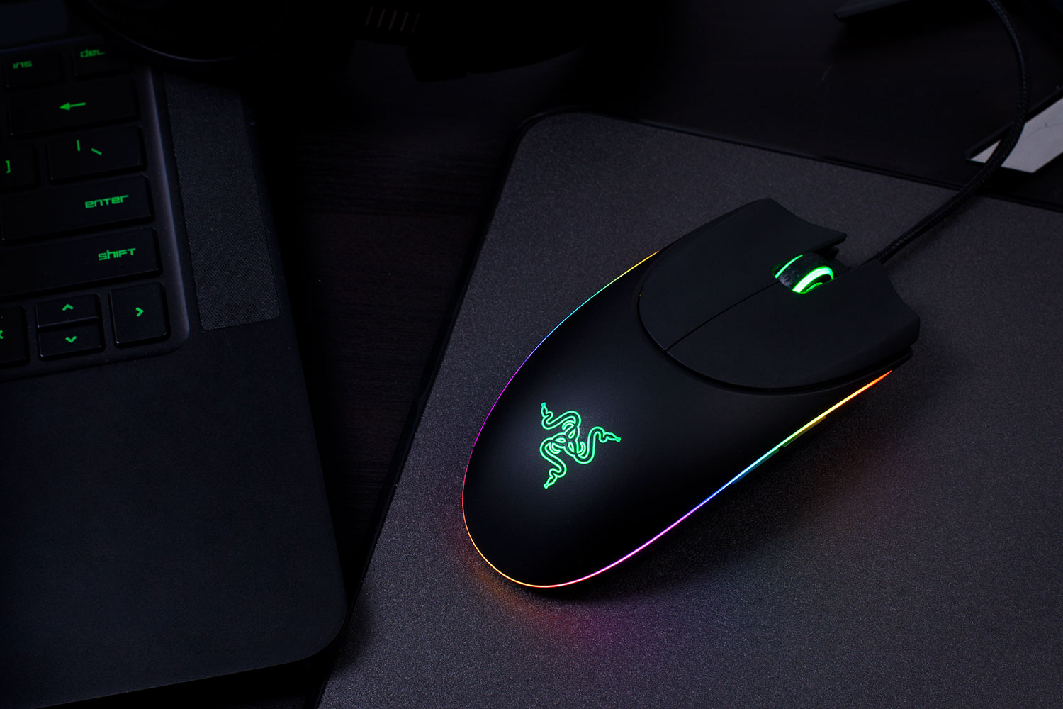 Rage r r. наушники razer nari essential. Rage r r. Razer basilisk ultimate с зарядной станцией. Razer basilisk ultimate & mouse dock.