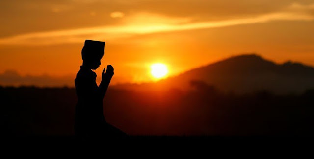 Hendak Puasa Rajab? Baca Dulu Niatnya, Lengkap Arab, Latin, dan Artinya! Hendak Puasa Rajab? Baca Dulu Niatnya, Lengkap Arab, Latin, dan Artinya!