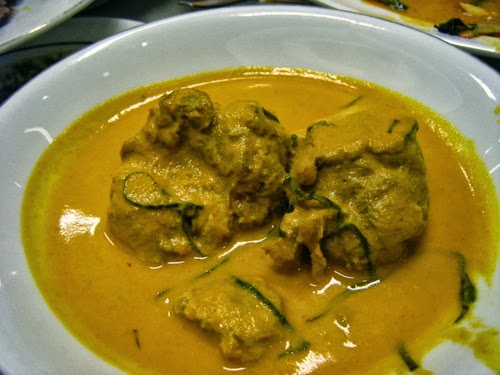 Gulai Kikil Kaki Sapi