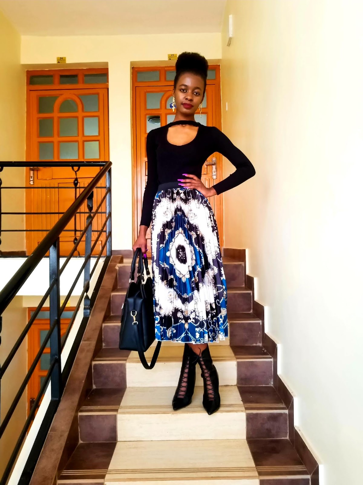 Here's How To Wear A Pleated Skirt In 2019