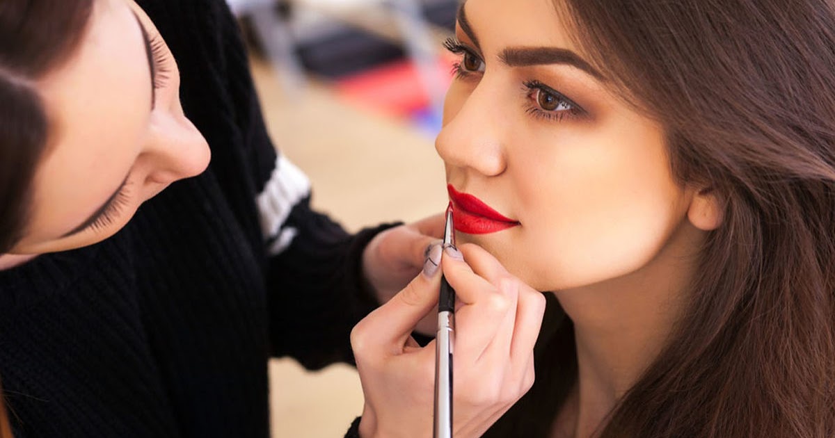 Explore Your True Self With Best Makeup Studio In Gurgaon