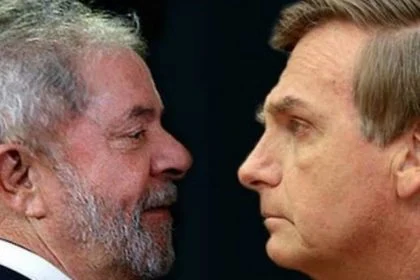 Eleições 2022 | Bolsonaro e Lula estão empatados em um possível 2º turno, diz CNN   Nesta quarta-feira (10), a CNN e o Instituto Real Time Big Data divulgaram pesquisa de intenção de voto sobre as eleições presidenciais de 2022.
