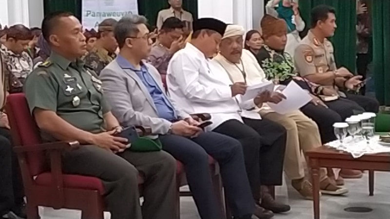 Wagub Uu Resmikan Pengurus Asidewi Jabar Wagub Uu Resmikan Pengurus Asidewi Jabar
