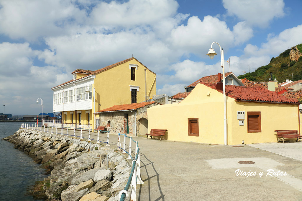 San Juan de Nieva, Avilés