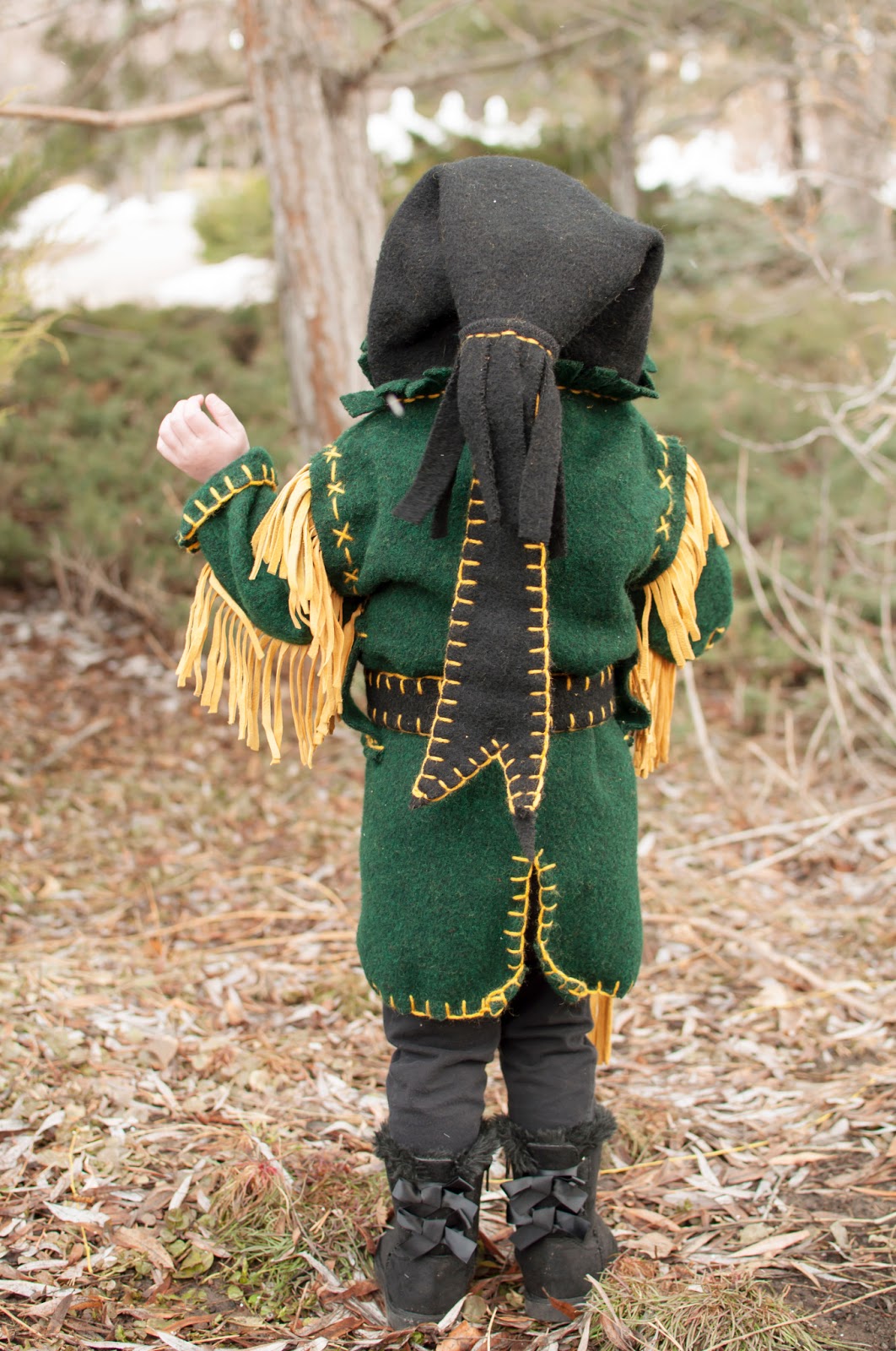 Coyote's Capotes Capotes