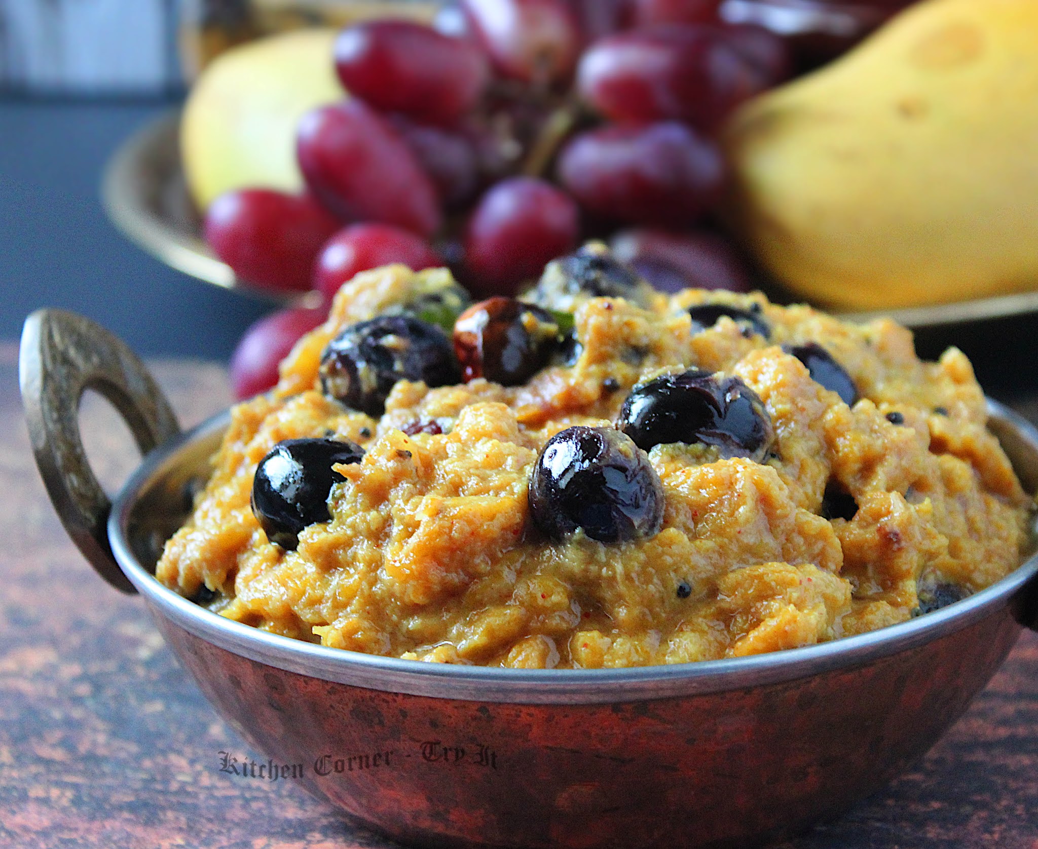 Madhura Pachadi/ Kerala Sadhya Style Mixed Fruit Pachadi