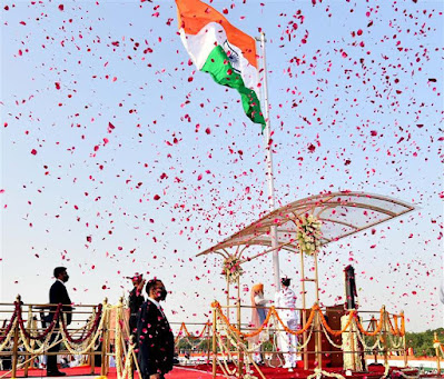 PM Modi IndependenceDay: लाल किले की प्राचीर से पीएम मोदी का संबोधन, PM Modi's address from the ramparts of Red Fort, AnjNewsMedia