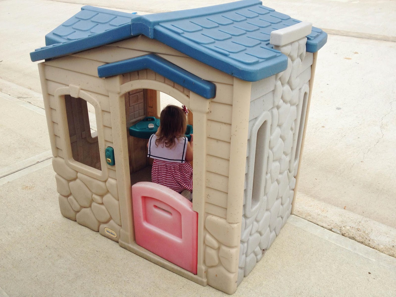 Walls Under Construction Extreme Makeover Playhouse Edition