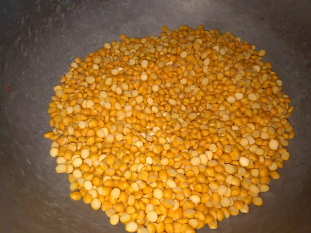 Roasting-Bengal-Gram Roasting-Bengal-Gram