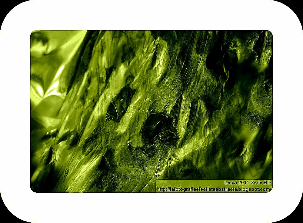 Foto Abstracta 3088 Pétalos de primavera corroída - Petals of corroded spring Foto Abstracta 3088 Pétalos de primavera corroída - Petals of corroded spring