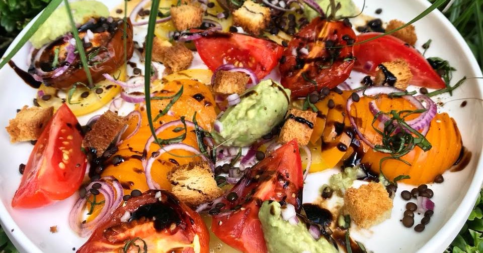 Zomerse tomatensalade