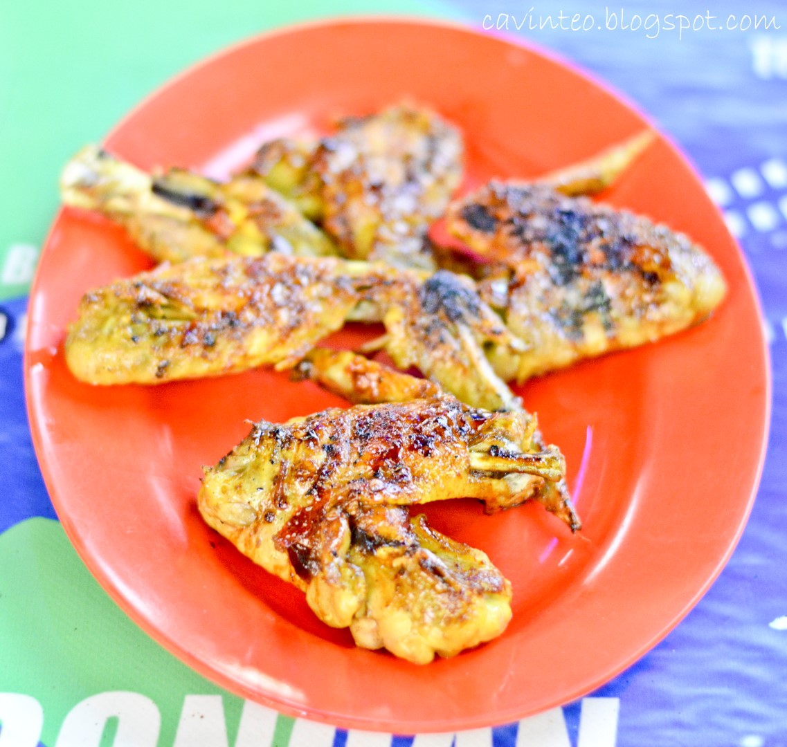 Entree Kibbles: Nasi Goreng Special (Fried Rice) & Sayap Ayam Bakar ...