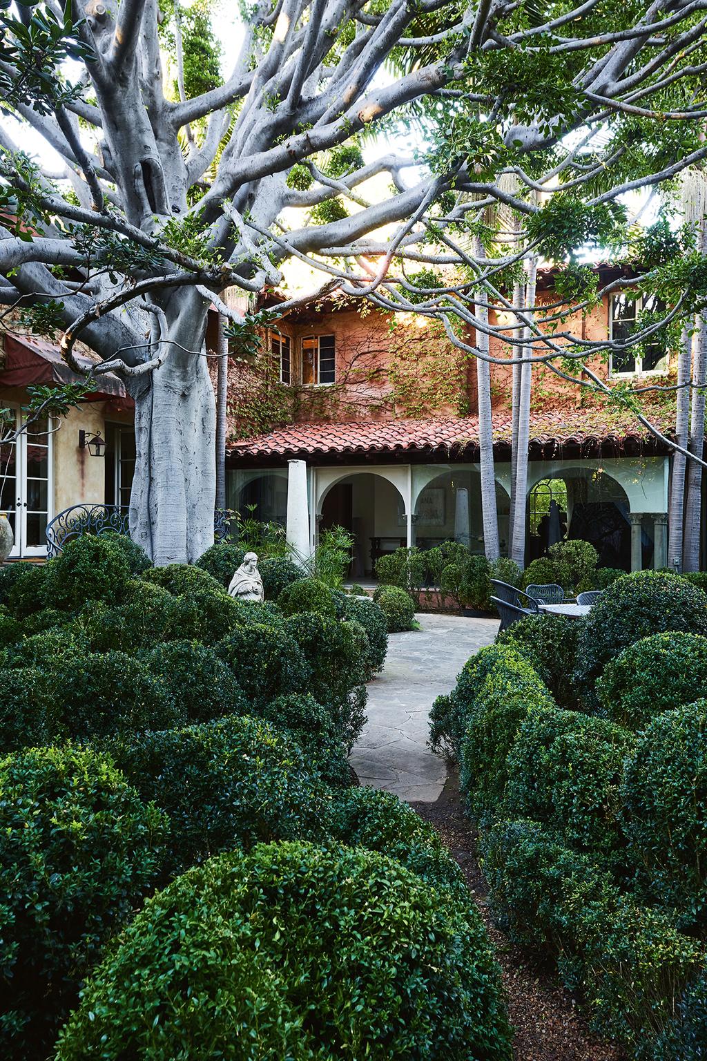 Los Angeles mansion that’s a love letter to Italian architecture