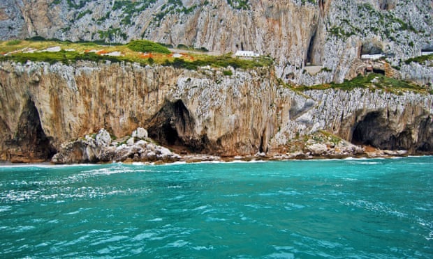 Γιβραλτάρ: Ανακάλυψαν σπήλαιο «απάτητο» εδώ και 40.000 χρόνια