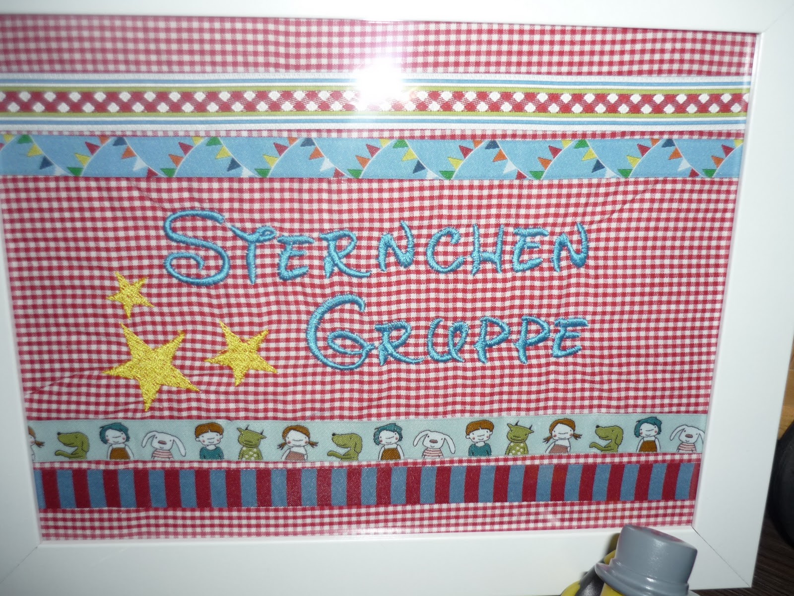 TineBineMandarine: °°gestickte Gruppennamen°°