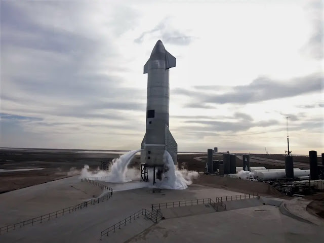 SN11 na base de lançamento em Boca Chica Texas