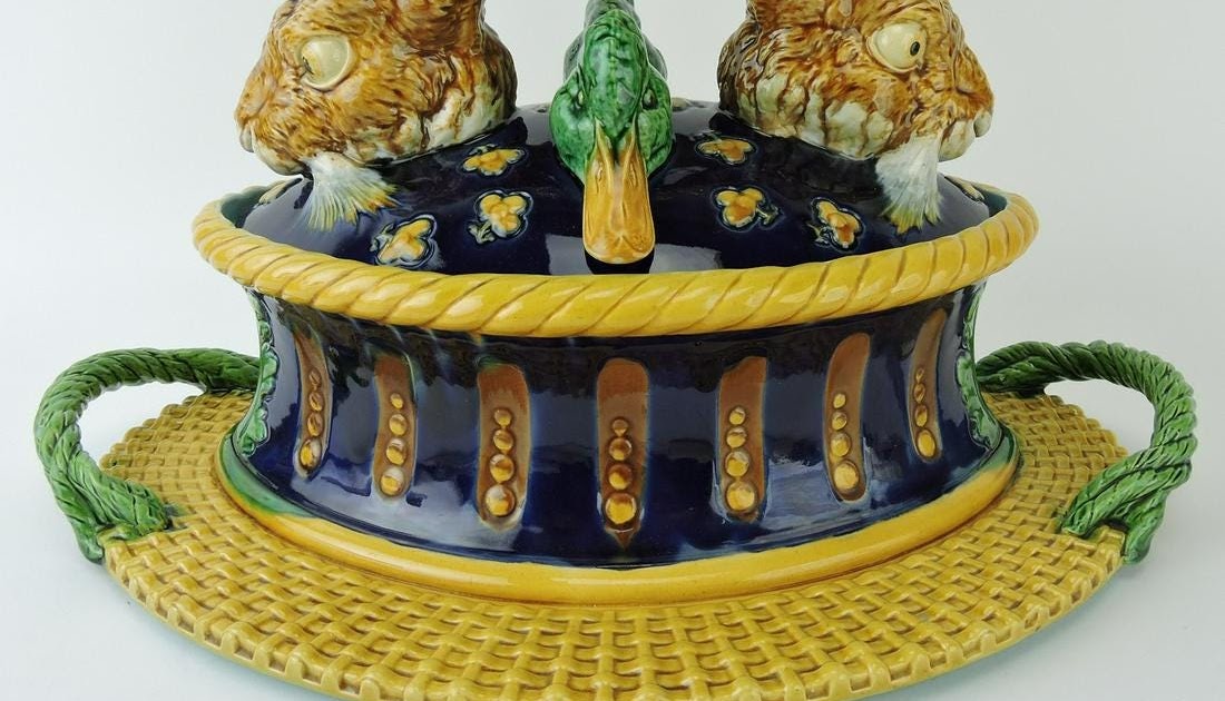 PR Pocket Strawser Auction Group's Huge, FourDay Antique Auction, May