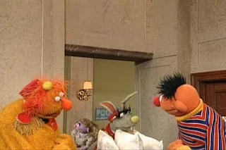 Ernie and The Dinger ding three times. Benny comes with three fresh pillows. And Benny is really angry. Sesame Street 123 Count with Me