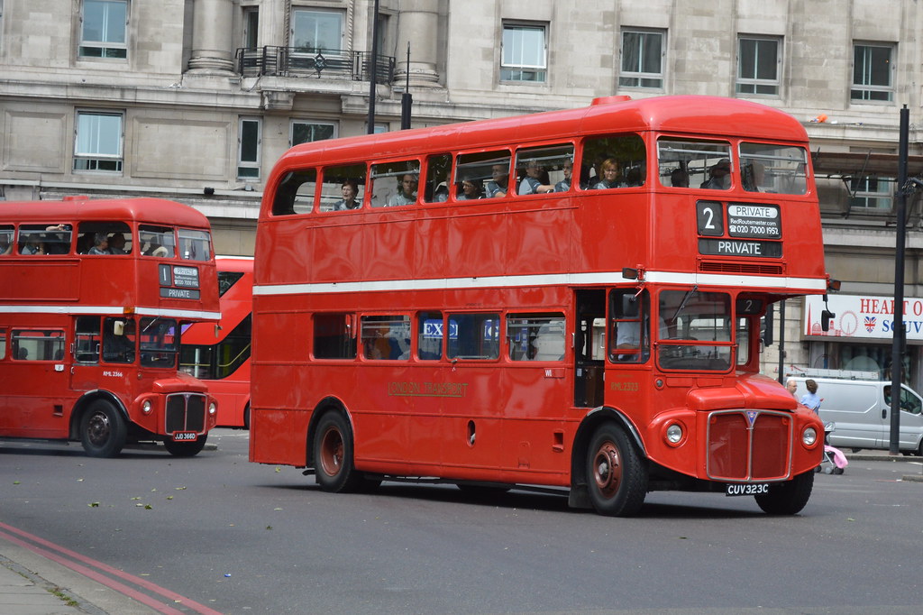 Tradicional fabricante de ônibus do Reino Unido entra em falência e demite 1.300 trabalhadores na Irlanda do Norte 2 18271396224 f0128103ee b