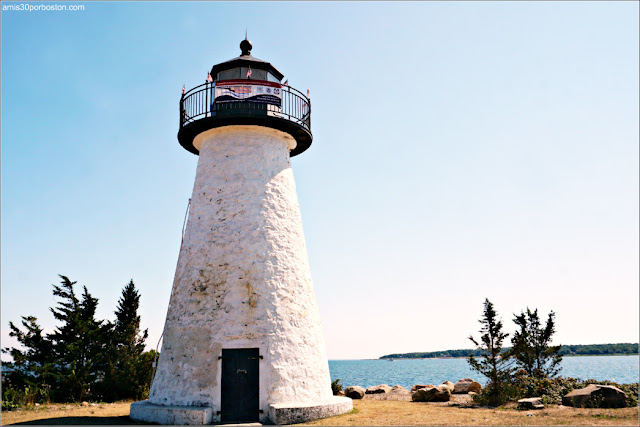 Faros de la Costa Sur de Massachusetts: Ned's Point Lighthouse