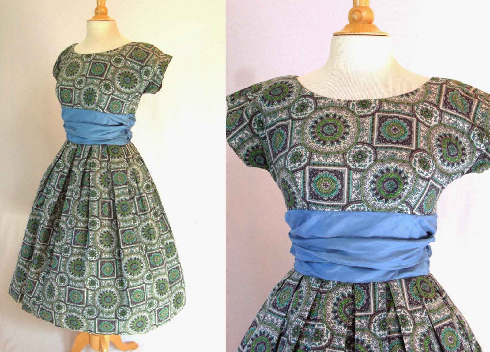 Modern Life Of A Vintage Housewife 1950's Novelty Party Dress..ooo la la!