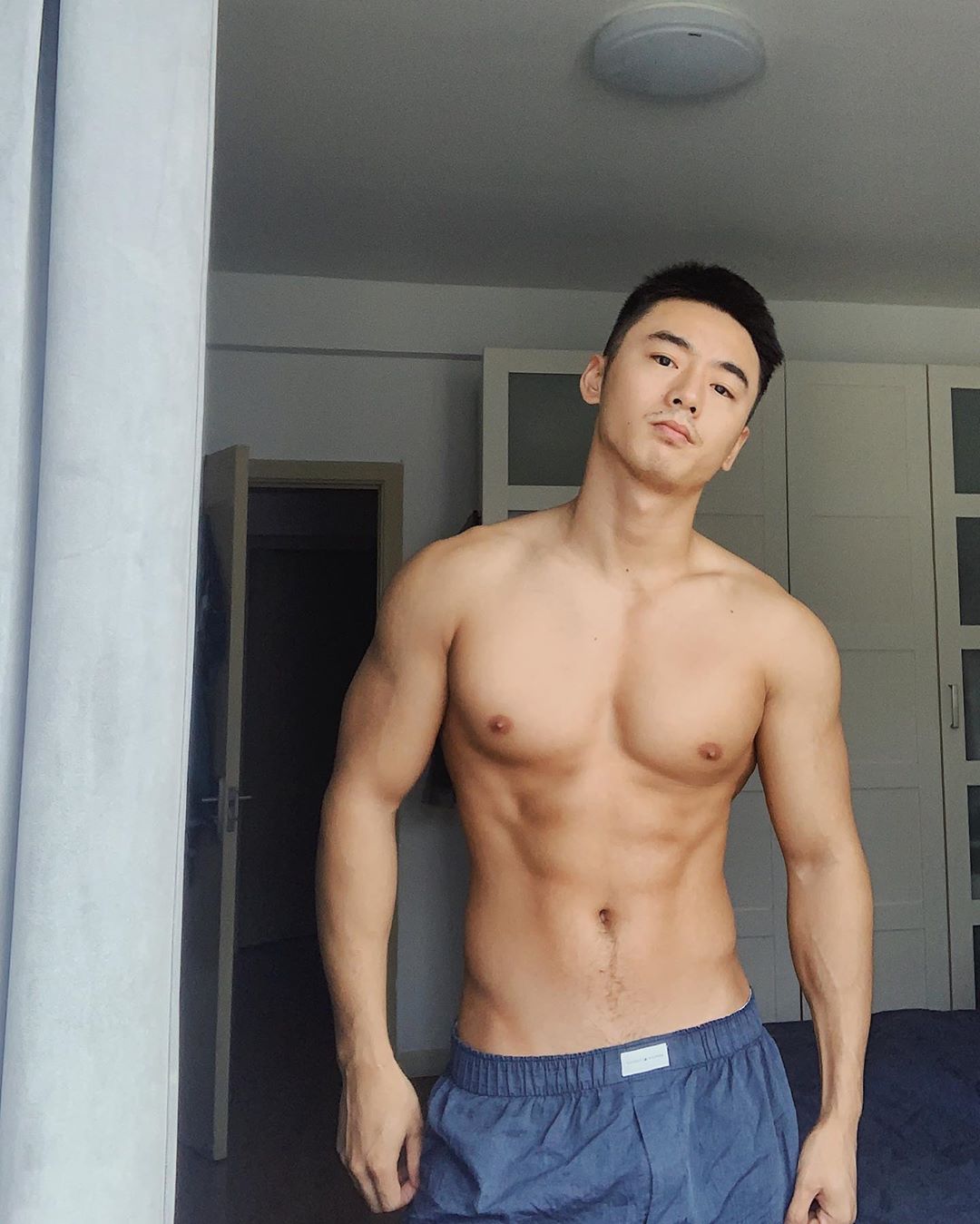 Japanese muscle hunks