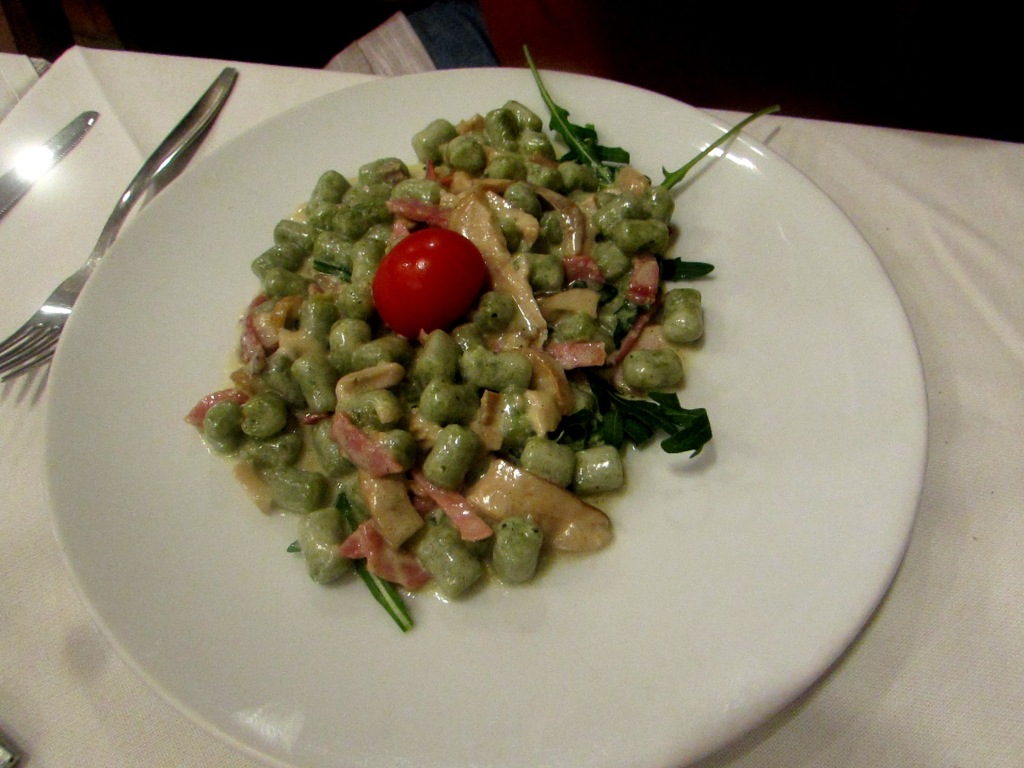 Fleur de Lis Homeschool Blog Portico Restaurant in Bologna, Italy