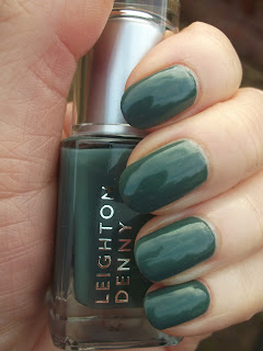 Leighton Denny Femme Fatale