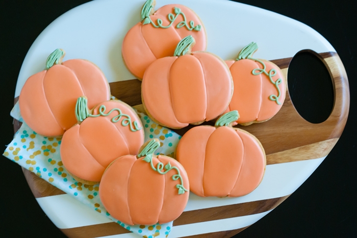 spiced pumpkin decorated cookies