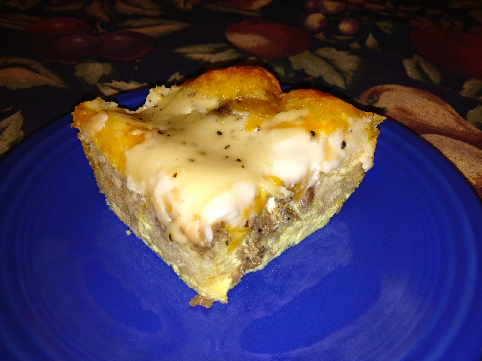 Biscuits and Gravy Breakfast Casserole