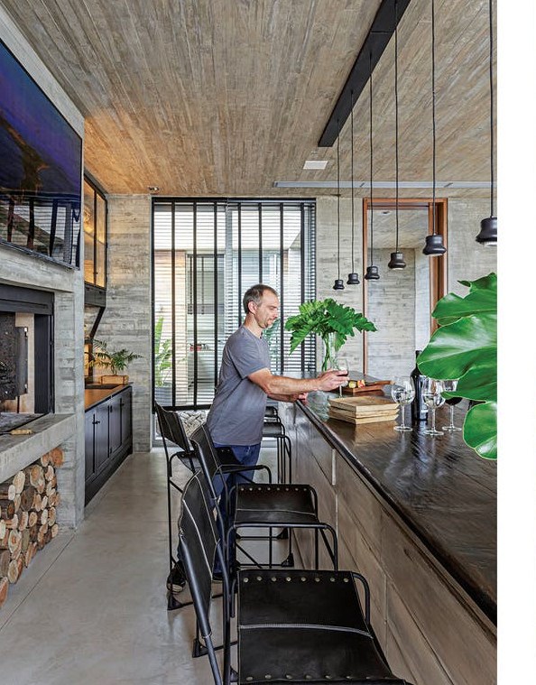 REVISTA DE FIM DE SEMANA - RETORNO