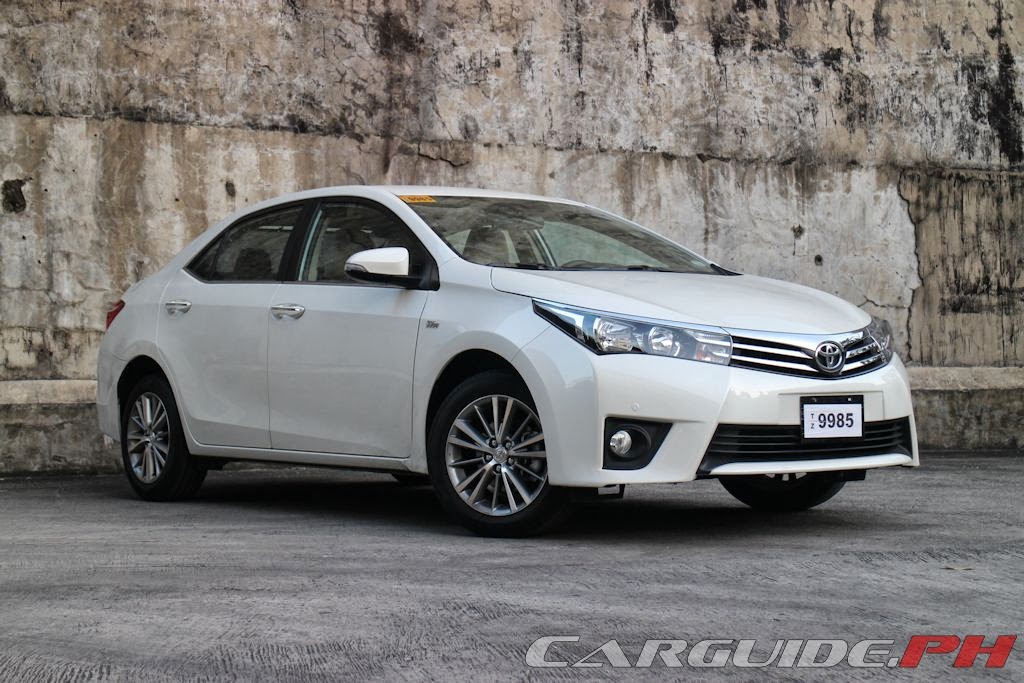 Review: 2014 Toyota Corolla Altis 1.6 V | CarGuide.PH | Philippine Car ...