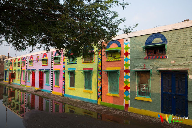 Chaubuji Quarter Lahore - 12 Most Vibrant and Colorful Buildings in Pakistan | Wonderful Points