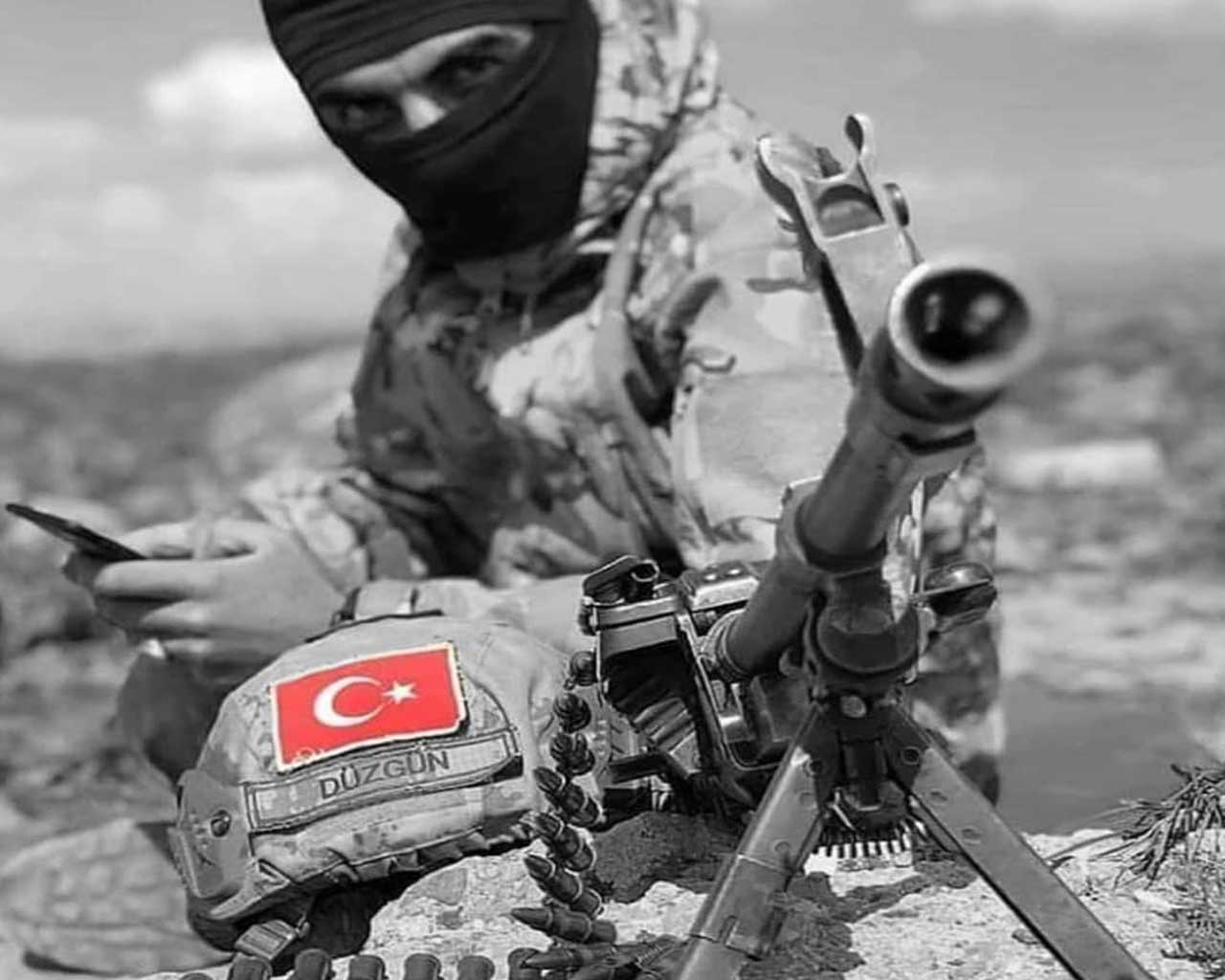 mehmetcik turk bayragi 14