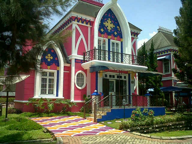 sewa villa di puncak: sewa villa kota bunga puncak murah