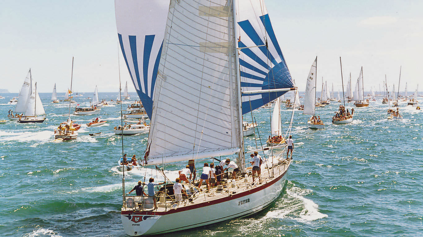 Flyer II vencedor de la Whitbread Round de World Race 1982