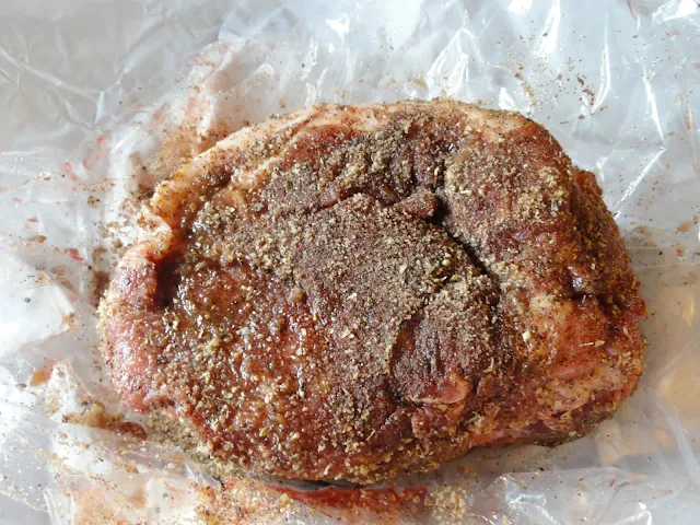 Slow-Cooked-Pulled-Pork-Shoulder-Seasoning.jpg