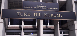 Türk Dil Kurumunun girişi