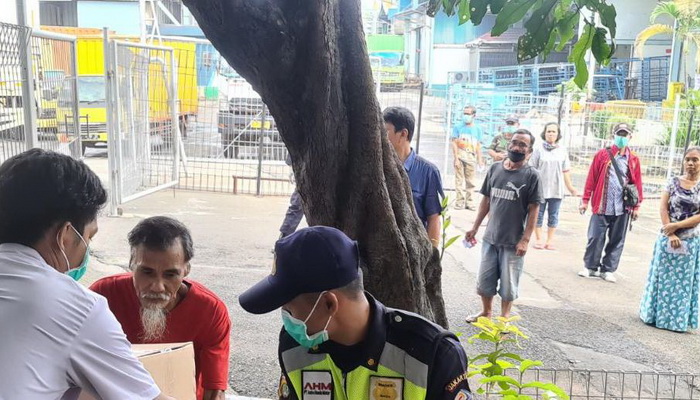 Masyarakat Jakarta dan Jabar Nikmati Paket Bantuan Kesehatan AHM
