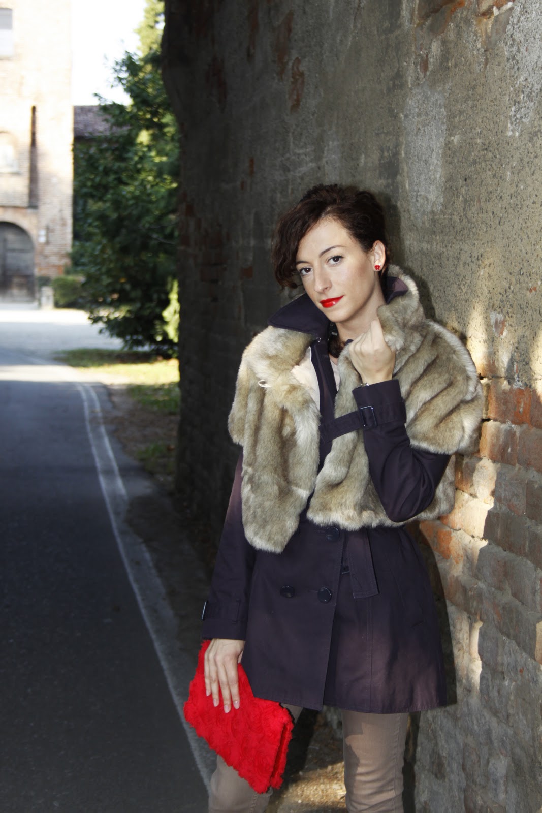 Mantella Nera In Cachemire Con Bordo Volpe Nera - - Alta - Foto 3