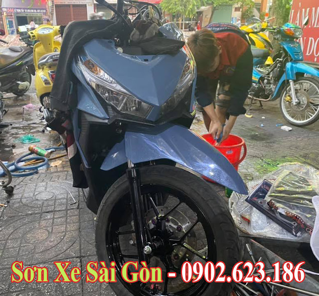 Xe Honda Vario sơn màu xám xi măng cực đẹp