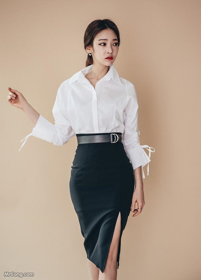 Beautiful Park Jung Yoon in a fashion photo shoot in March 2017 (775 photos) photo 4-16